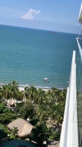 Apartamento Bello Horizonte piso 15 excelente vista