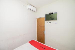 RedDoorz @ Darmo Surabaya