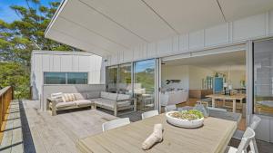 Kookaburra Retreat at Macmasters Beach