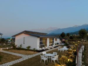 Bir Valley Retreat