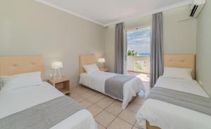 Two-Bedroom Apartment with Side Sea View (5 Adults) room in Xenos Kamara Beach