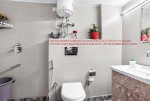 Homlee-Basement Flat with kitchen in Saket, South Delhi