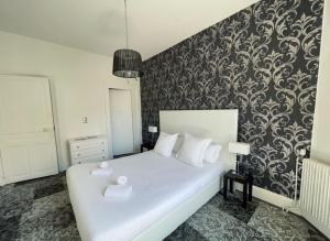 Rouge Ruby-Coeur de Longchamp - T2 élégant et raffiné