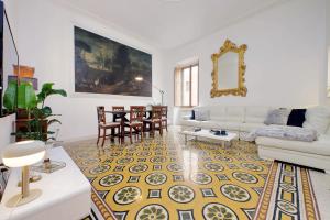 TreasureRome Opera & Trevi Grand Suite 3BR