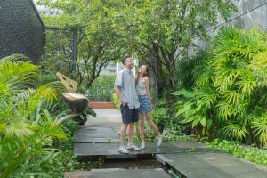 Holiday Inn Express Bangkok Soi Soonvijai by IHG