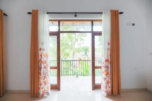 Hikka Tulips Villa
