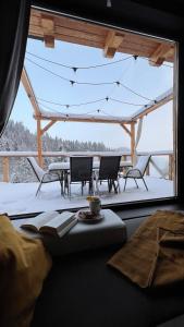 Dom na Zielonym Wzgórzu z własną Sauną i Jacuzzi