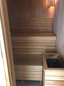 Luxury villa near Prague with pool and tennis court