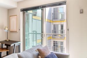 Capitol Hill jr 1br w gym wd nr colleges SEA-621