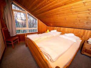 Holiday Home Haus am Wald by Interhome