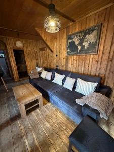 Black Wolf PĂLTINIȘ