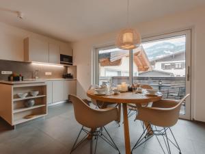 Apartment Das Georgen- Maiskogel by Interhome