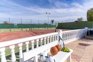 rentafive - Nuevo - AA - Barbacoa - Tenis