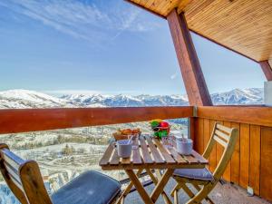 Studio Soyouz Vanguard-100 by Interhome