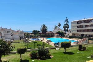Mijas Costa El Faro 2 Apartamento playa - 4hvězdičkové hotely ve městě Mijas