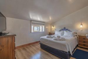 Junior Suite with Terrace - Attic - Main House room in Dom Manuel I Charming Residence (adults only)
