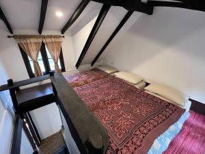 Baan Khun Waew Rimdoi Super Cozy Guesthouse