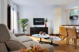 Magno Apartments San Diego