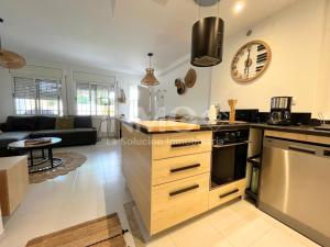 Planta baja con gran jardín privado 119B - INMO22