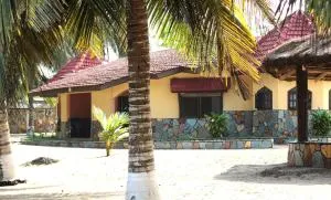 Rent your own private beach bungalow - Asebu