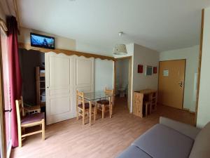 Appartements CHEZ ERIC appart 4 pers orelle : photos des chambres