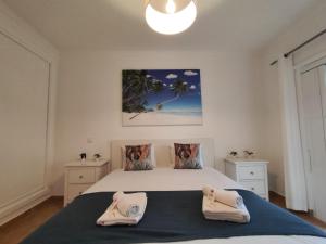 Albufeira Valley 2 With Pool by Homing