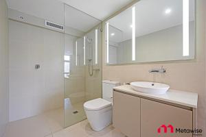 MetaWise Sydney CBD Haymarket Luxe 2Bed Penthouse Aqua