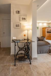 Geschmackvoll eingerichtetes Apartment Le Poisson bleu, 2 Terrassen, Pool, Meerblick, eigener Parkplatz by Riviera HomeLife