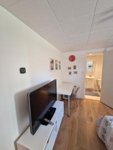 Studio à 5 min du RER B Le Guichet Plateau Saclay