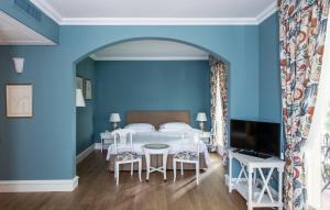 Junior Suite with Balcony room in Hotel Franceschi