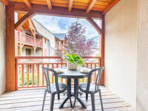 Appartement central avec piscine, sauna et WIFI - FR-1-296-298