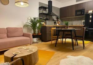 Urban Elegance Sky Park with parking spot