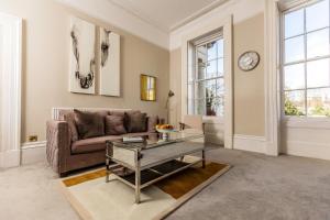 Luxury Apartment - 18 Lansdown Crescent
