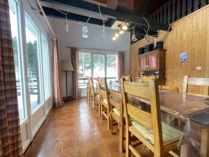 Chalets CHALET DES HAUTS SAPINS LA BRESSE : photos des chambres