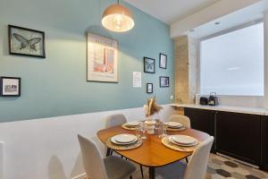 Residence Tour Eiffel by Studio prestige