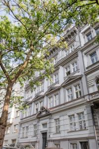 TurnKey I National Museum Apartments
