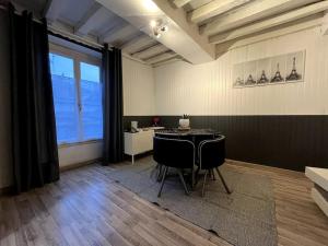 The Red and Black retreat - Fontainebleau Center