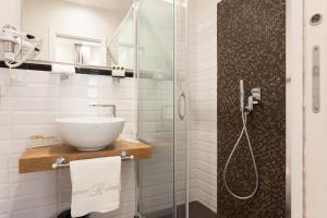 Double or Twin Room with Terrace room in Relais Monti