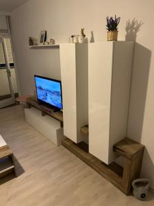Aki Apartment 