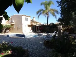 Le jardin de Teresa - Алгош