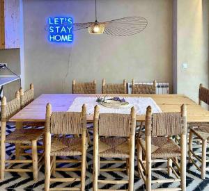 Boutique Rentals- AL MAR Beachfront