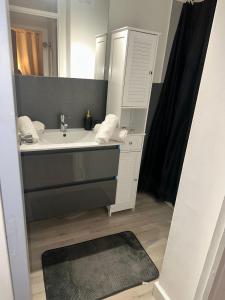 Appartements Appartement entier vue degagee avec parking : Appartement 1 Chambre