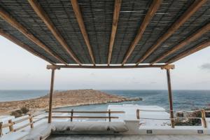 Private Cliffside Villa "150 meters from the beach"