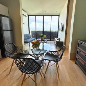 Brand New Condo with Rooftop Pool