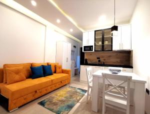 Golden Sky N Lux 57 Milmari Resort & Spa