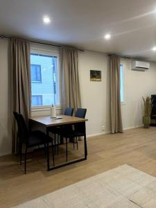 Kotimaailma Apartments#4 - Moderni, tilava kaksio keskustassa