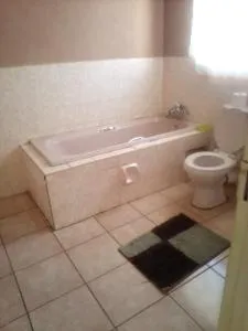 Nafi guest house - Bonjaneni