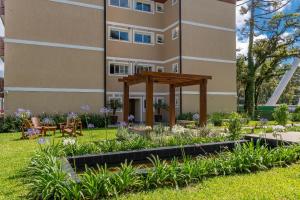 Rosa Edifício Delle Alpi