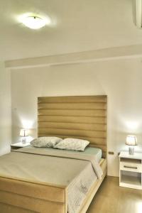 Departamento frente al Wyndham y CC La Quadra