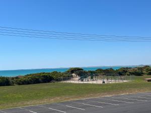 Sea Retreat - Esplanade Available Xmas 2023 and 2024 Summer